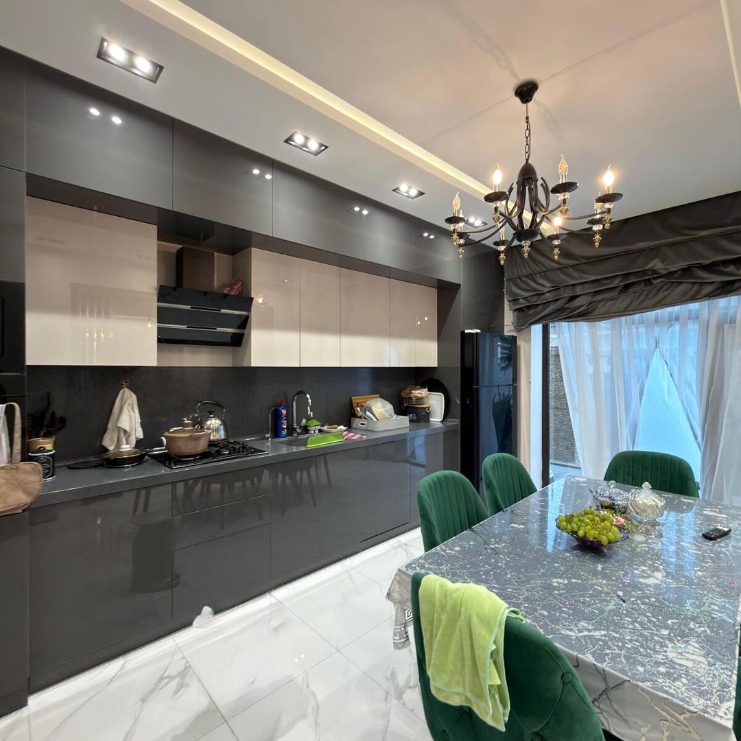 Satılır 5 otaqlı həyət evi/bağ evi 200 m² — Ev, villa, Bakı (9)