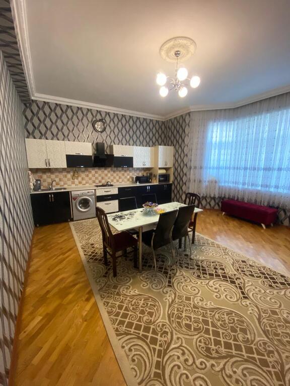 Satılır 10 otaqlı həyət evi/bağ evi 1348 m² — Ev, villa, Bakı (7)