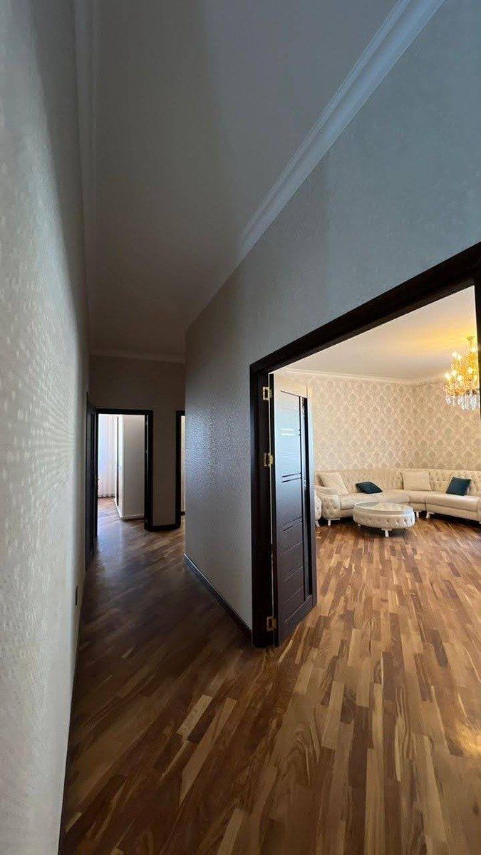 İcarəyə verilir 3 otaqlı yeni tikili 150 m² — Mənzil, Bakı (2)