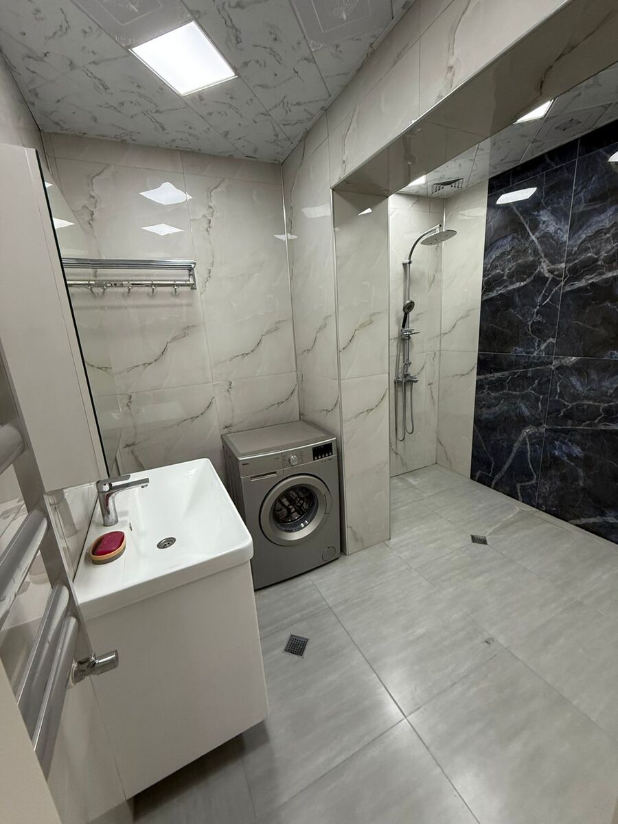 İcarəyə verilir 3 otaqlı yeni tikili 120 m² — Mənzil, Bakı (12)