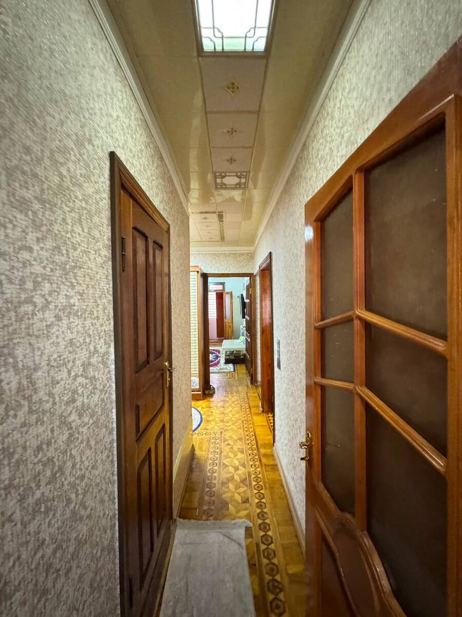 Satılır 5 otaqlı köhnə tikili 115 m² — Mənzil, Bakı (12)