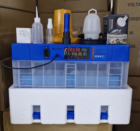 Universal 128 inkubator — Bakı