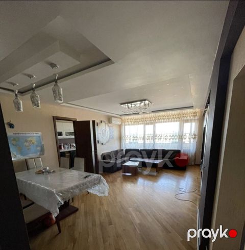 Satılır 4 otaqlı yeni tikili 140 m²