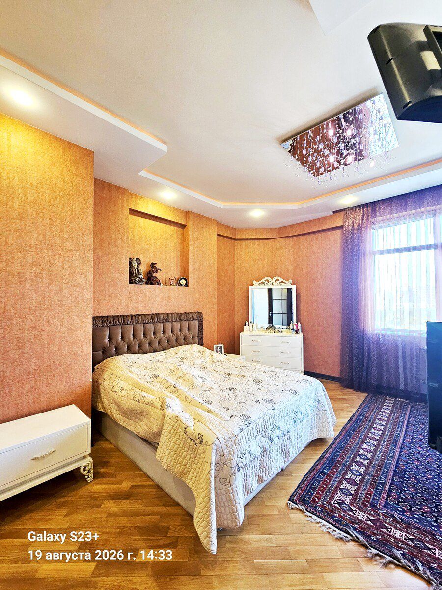Satılır 4 otaqlı yeni tikili 186 m² — Mənzil, Bakı (6)