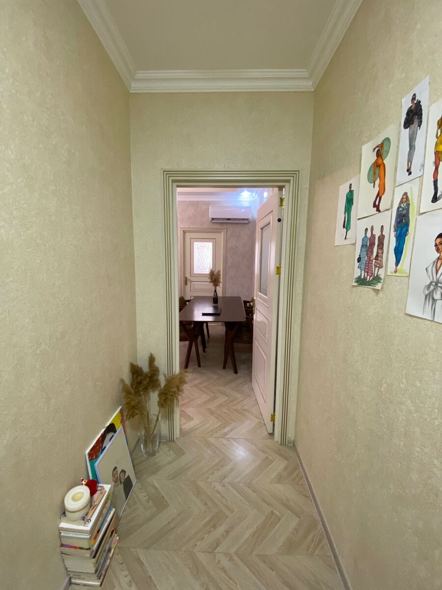 Satılır 2 otaqlı köhnə tikili 75 m² — Mənzil, Bakı (8)