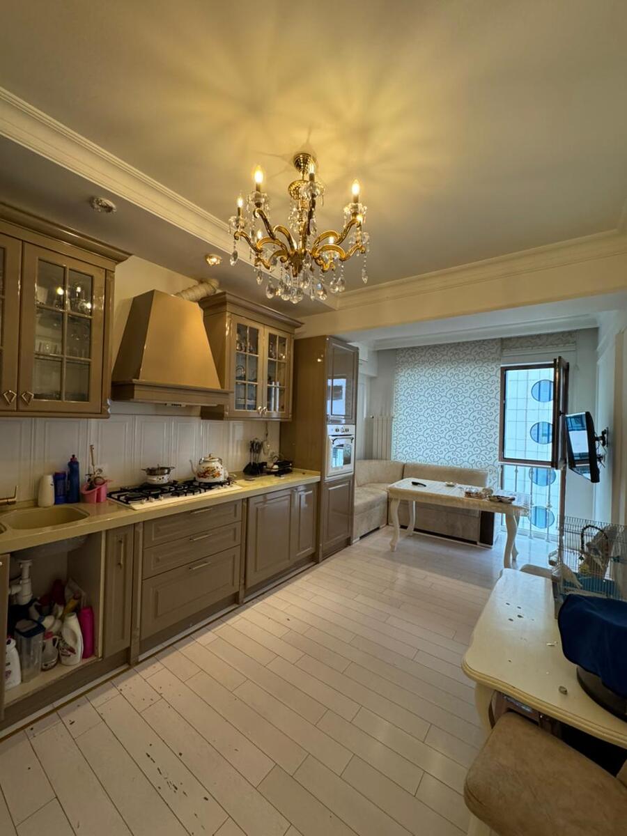 Satılır 4 otaqlı yeni tikili 181 m² — Mənzil, Bakı (5)