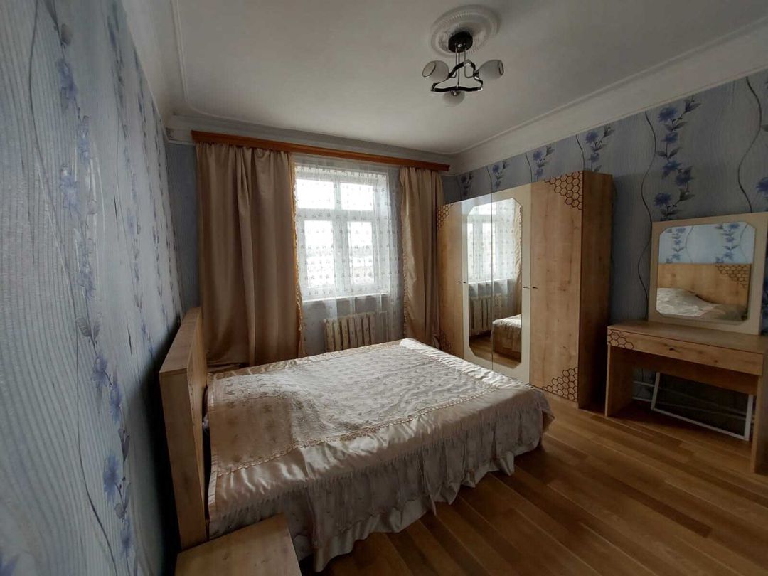 İcarəyə verilir 2 otaqlı köhnə tikili 70 m² — Mənzil, Bakı (11)