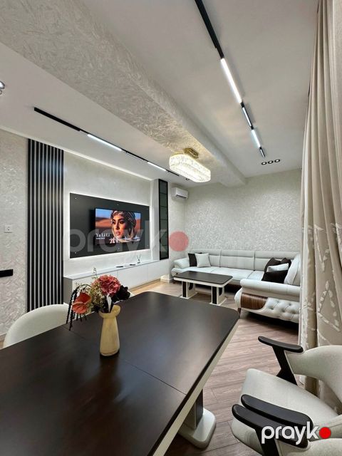 Satılır 3 otaqlı yeni tikili 91 m²