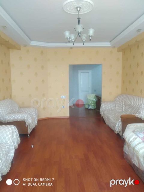 İcarəyə verilir 3 otaqlı yeni tikili 120 m²