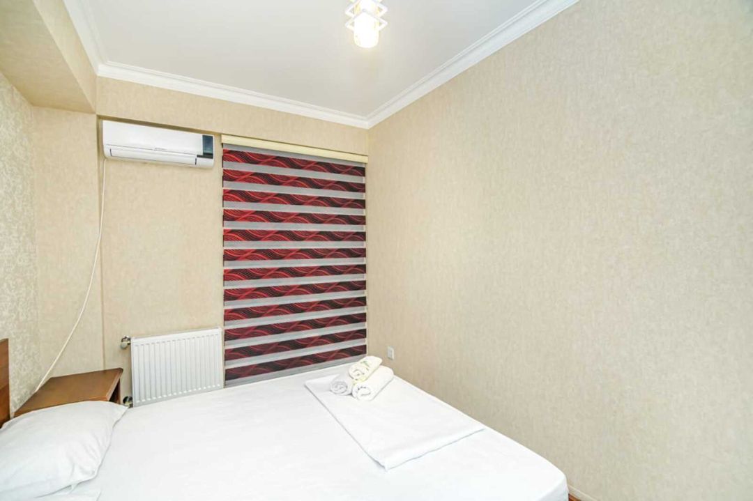 İcarəyə verilir 3 otaqlı köhnə tikili 89 m² — Mənzil, Bakı (9)