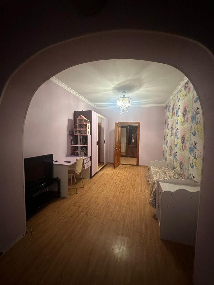 Satılır 3 otaqlı köhnə tikili 80 m² — Mənzil, Bakı (2)