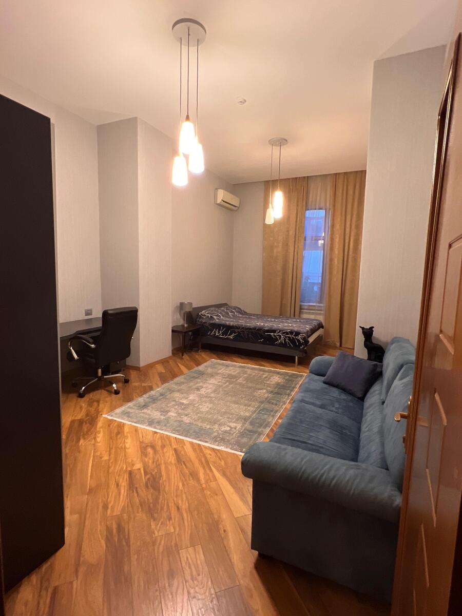 İcarəyə verilir 5 otaqlı köhnə tikili 260 m² — Mənzil, Bakı (7)
