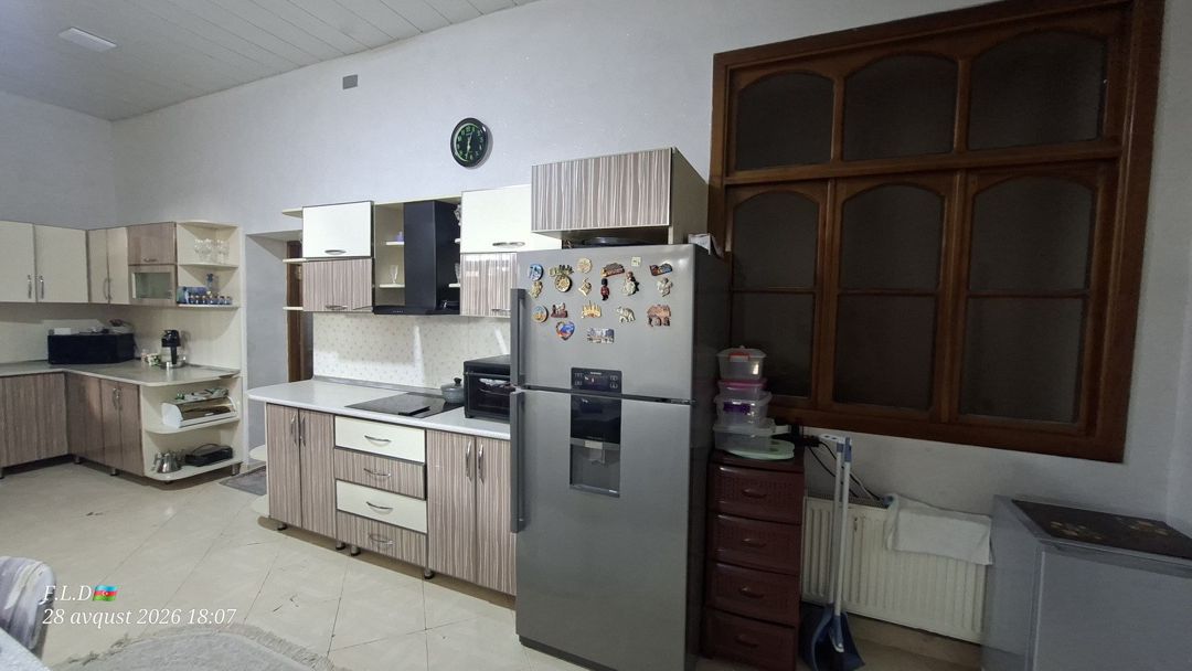 Satılır 4 otaqlı həyət evi/bağ evi 250 m² — Ev, villa, Bakı (7)