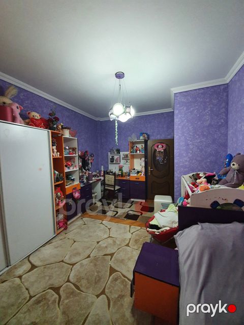 Satılır 4 otaqlı həyət evi/bağ evi 220 m²