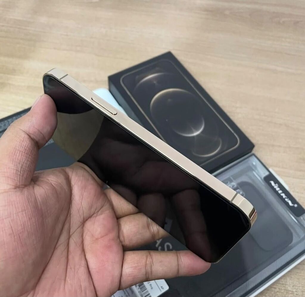IPhone 12 Pro, 256 GB, Qızılı, Zəmanət, Simsiz şarj, Face ID — Apple iPhone, Digah (3)