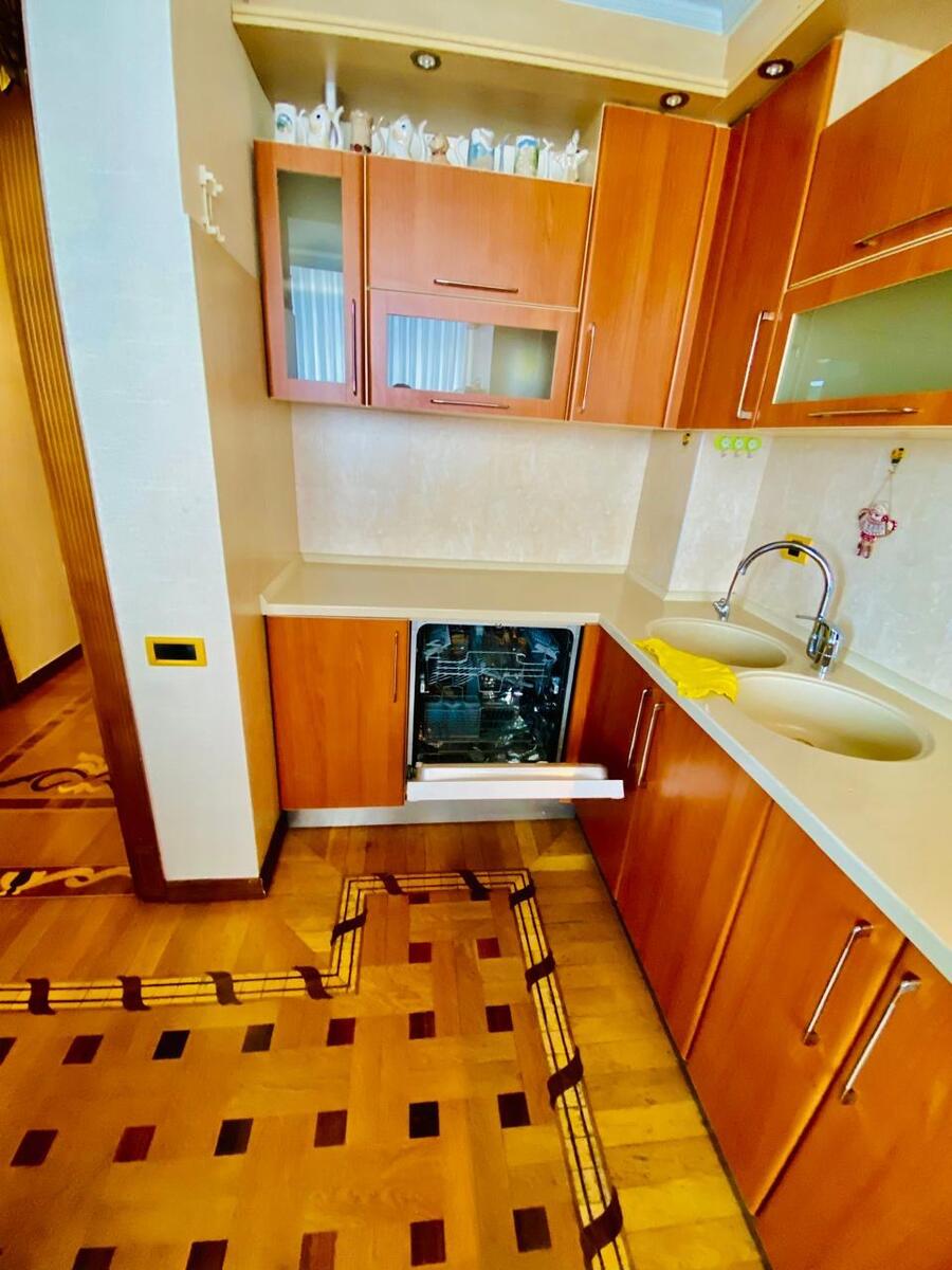 İcarəyə verilir 3 otaqlı yeni tikili 155 m² — Mənzil, Bakı (7)