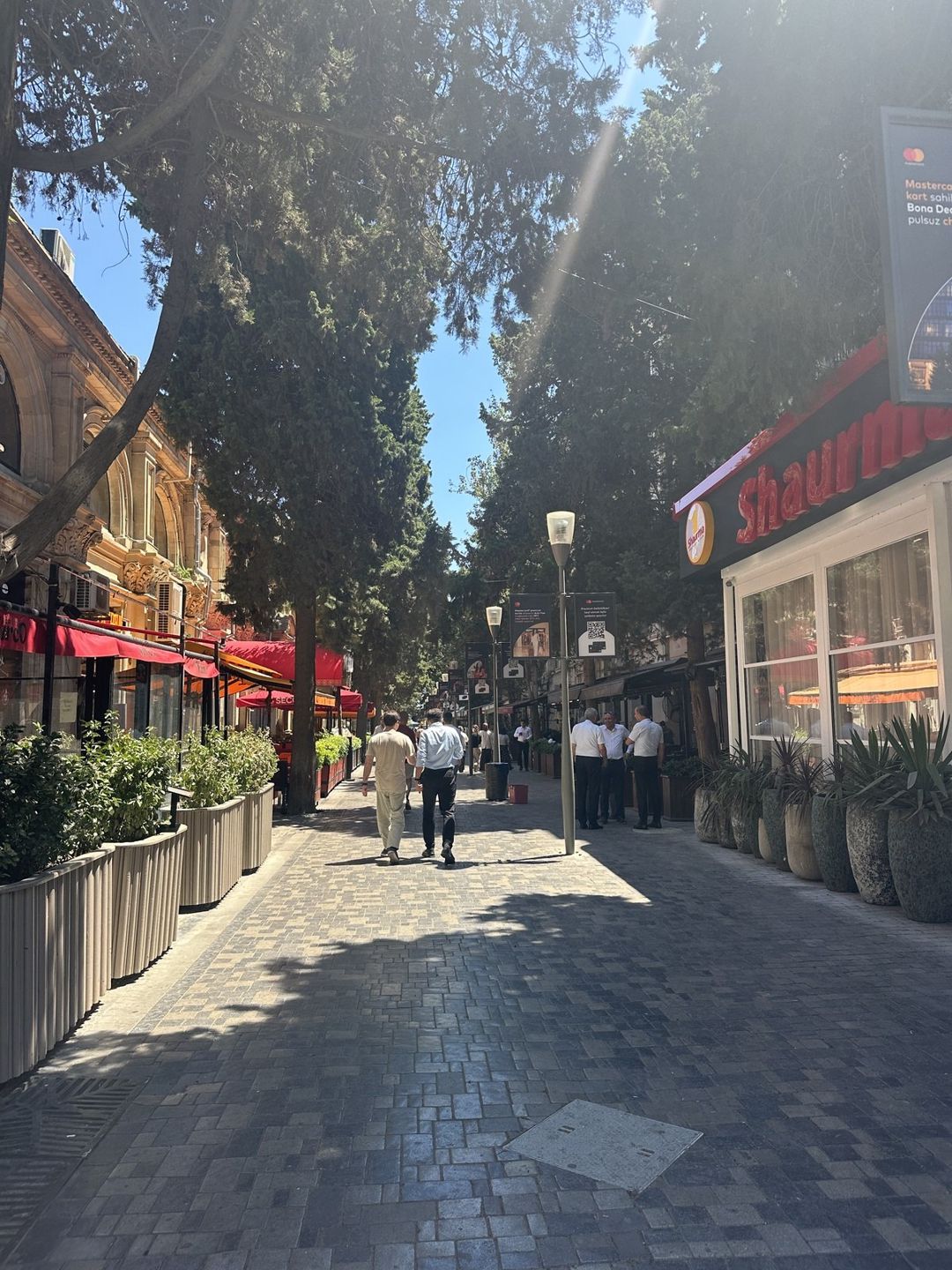 Satılır 3 otaqlı köhnə tikili 130 m² — Mənzil, Bakı