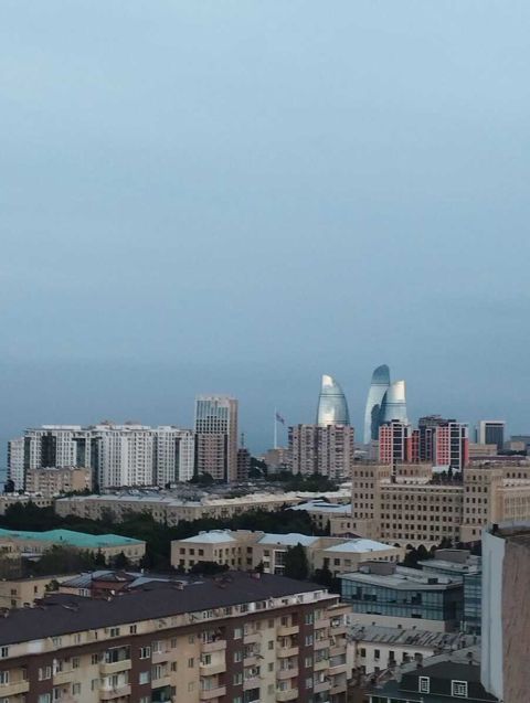Satılır 3 otaqlı yeni tikili 125 m² — Bakı