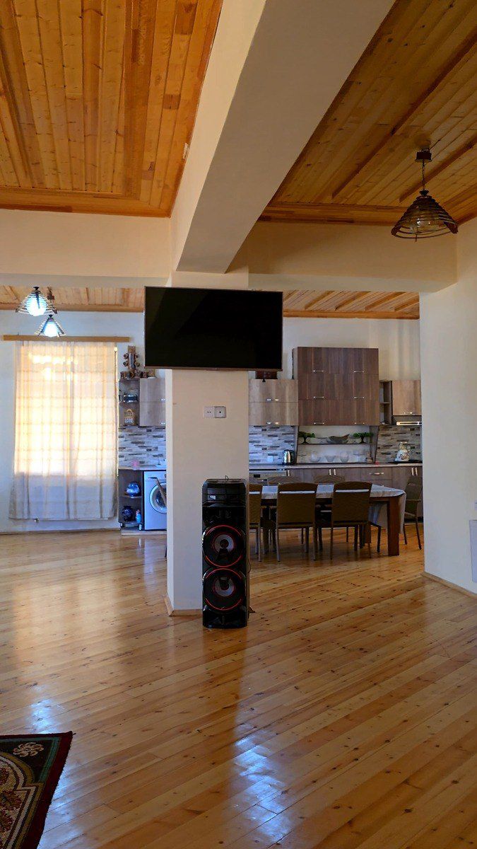 Satılır 5 otaqlı həyət evi/bağ evi 300 m² — Ev, villa, Quba (9)