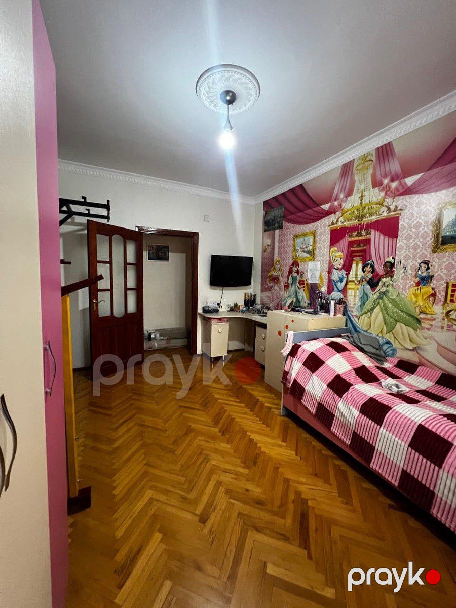 Satılır 5 otaqlı köhnə tikili 130 m² — Mənzil, Bakı (7)
