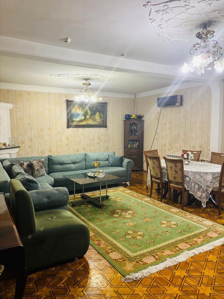 Satılır 5 otaqlı köhnə tikili 110 m² — Mənzil, Bakı (9)