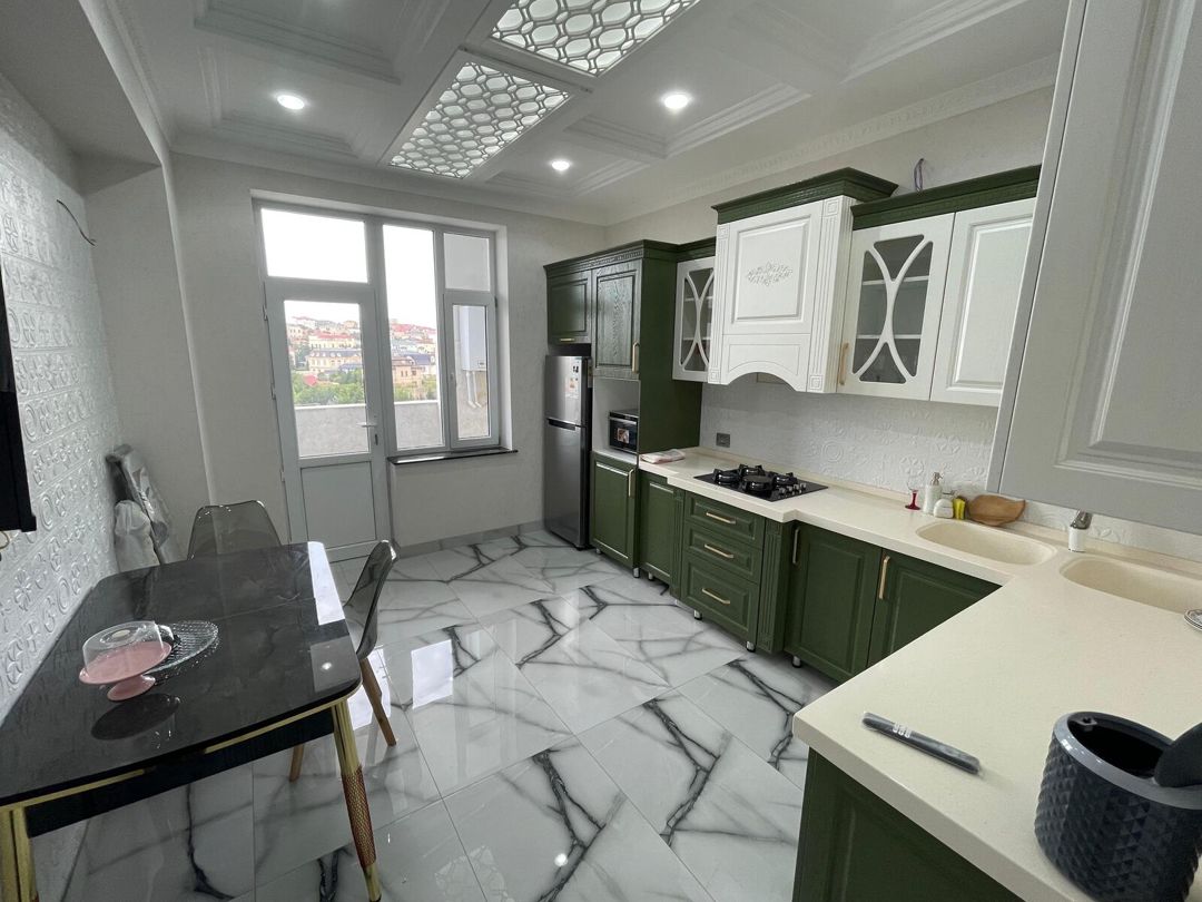 İcarəyə verilir 3 otaqlı yeni tikili 145 m² — Mənzil, Bakı (10)