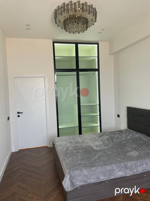 İcarəyə verilir 2 otaqlı yeni tikili 70 m²