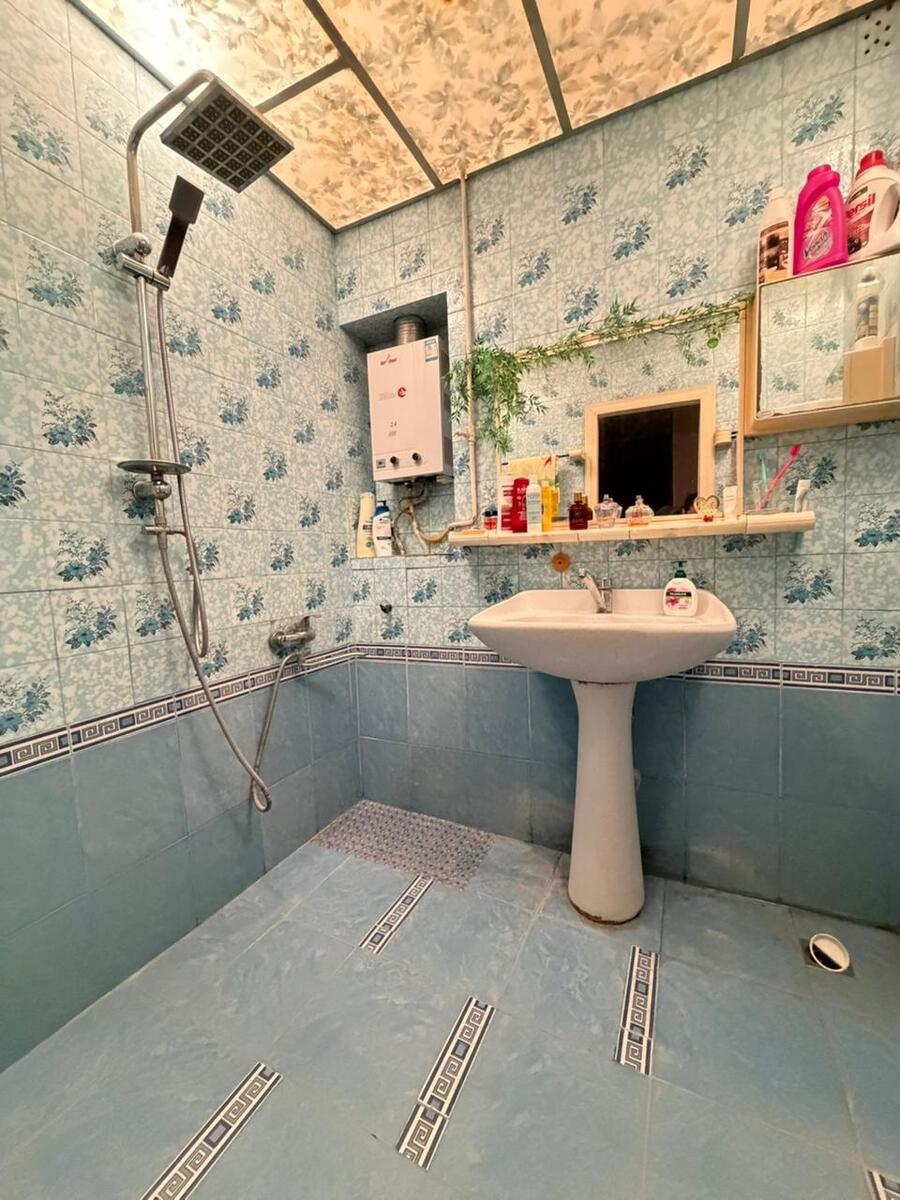 Satılır 2 otaqlı köhnə tikili 65 m² — Mənzil, Bakı (8)