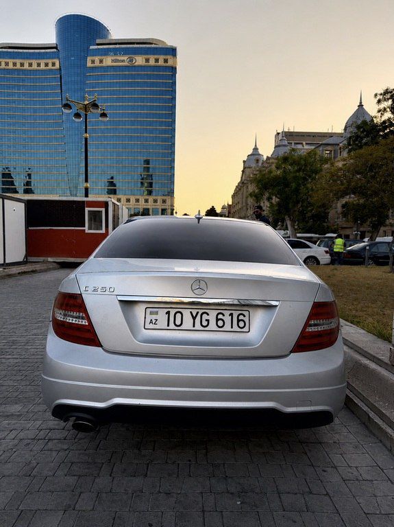 Mercedes C 250, 1.8 L, 2012 il, 358 000 km — Avtomobillər, Bakı (3)