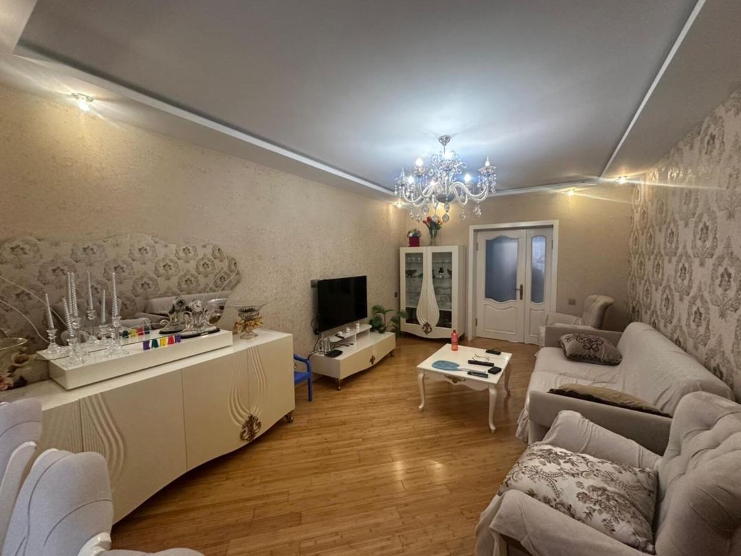 Satılır 3 otaqlı köhnə tikili 90 m² — Mənzil, Bakı (2)