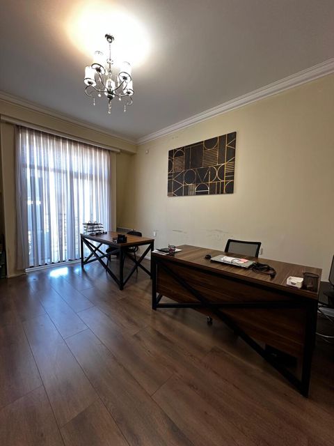 İcarəyə verilir 1 otaqlı ofis 25 m² — Bakı