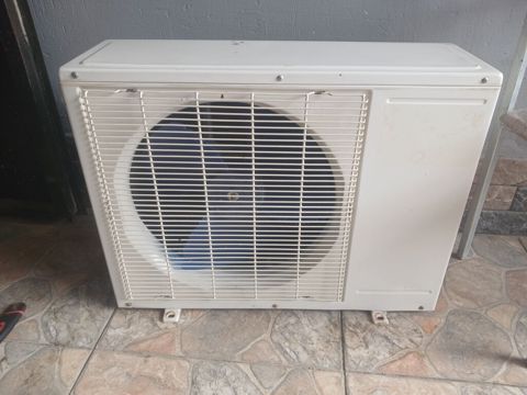 Kondisioner çöl bloku 9000 btu 30 35 kvadrat üçün. əla işləkdir qazı — Bakı