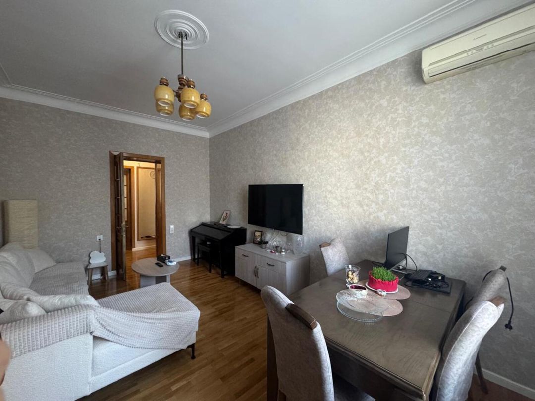 Satılır 3 otaqlı köhnə tikili 80 m² — Mənzil, Bakı (3)