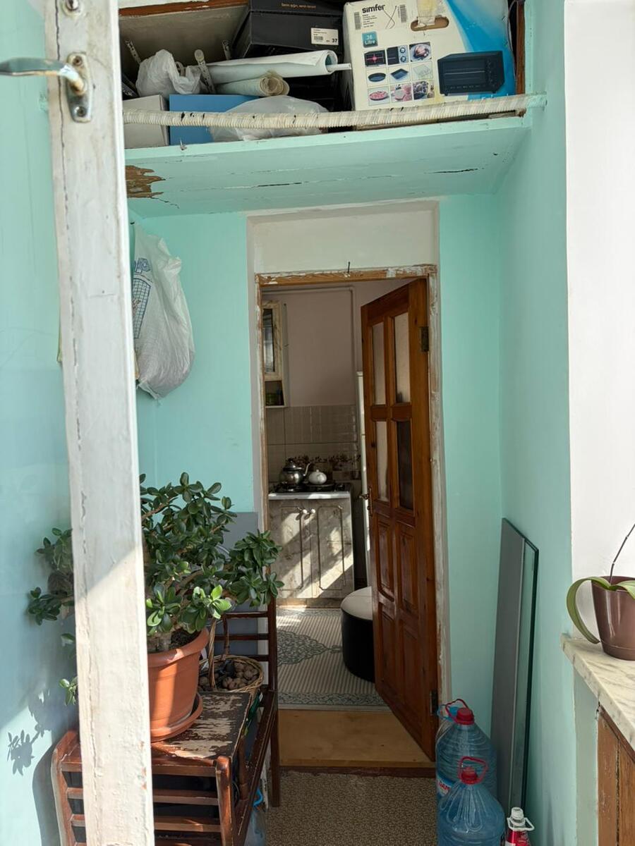 Satılır 2 otaqlı köhnə tikili 57 m² — Mənzil, Bakı (9)
