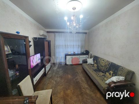 Satılır 3 otaqlı köhnə tikili 75 m²