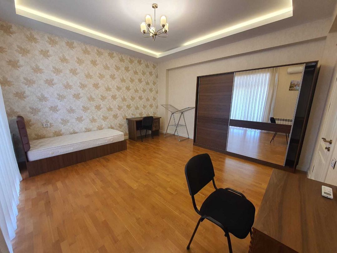 İcarəyə verilir 4 otaqlı yeni tikili 307 m² — Mənzil, Bakı (11)