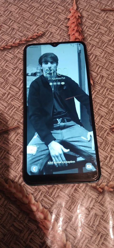 Samsung Galaxy A12 Black 32GB/3GB — Bakı