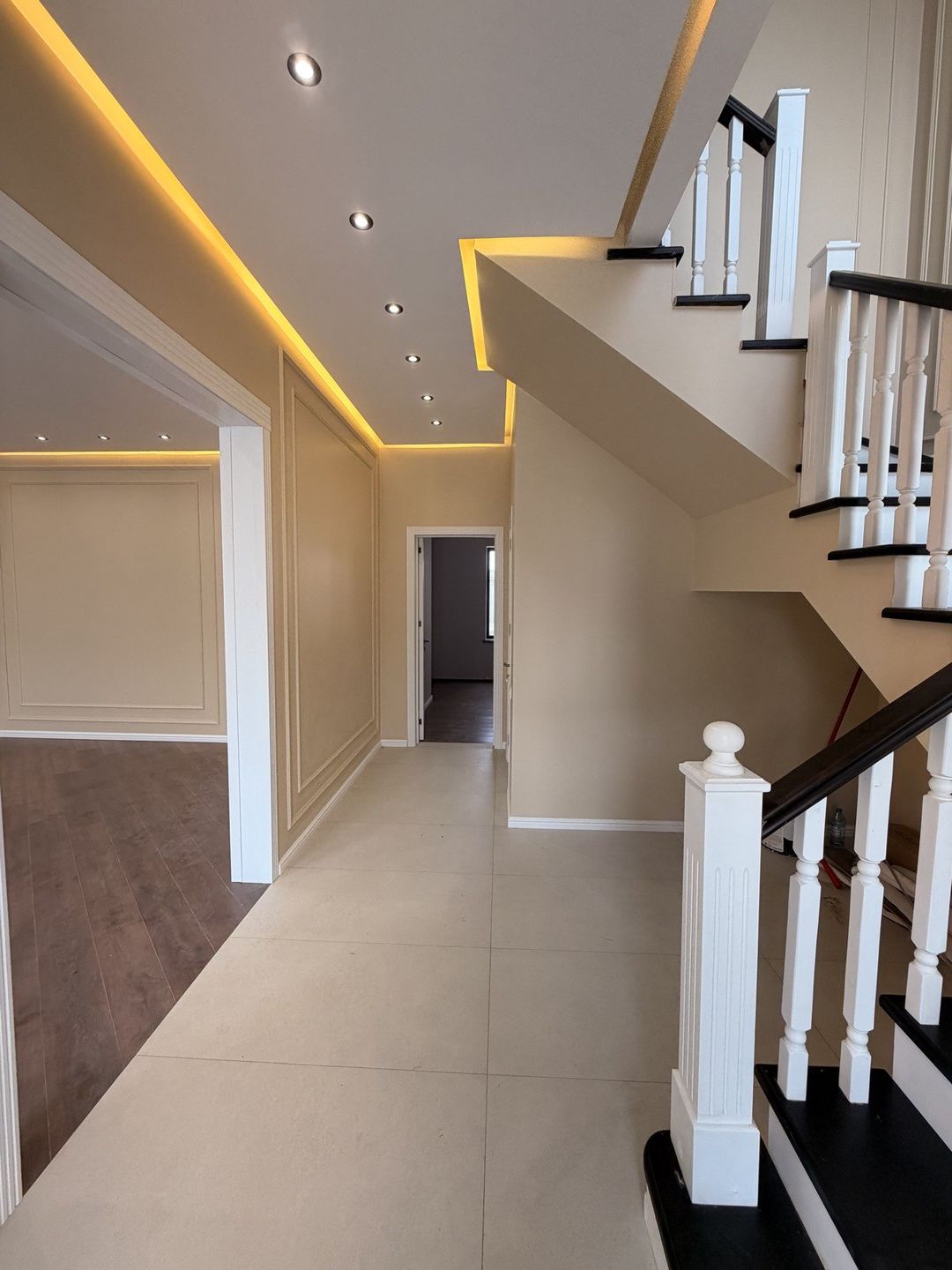 Satılır 5 otaqlı həyət evi/bağ evi 240 m² — Ev, villa, Bakı (4)