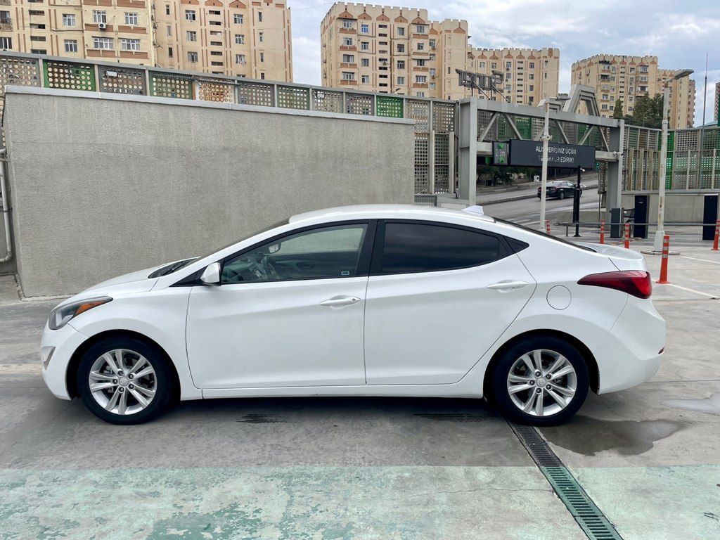 Hyundai Elantra, 1.8 L, 2015 il, 172 398 km — Avtomobillər, Bakı (6)