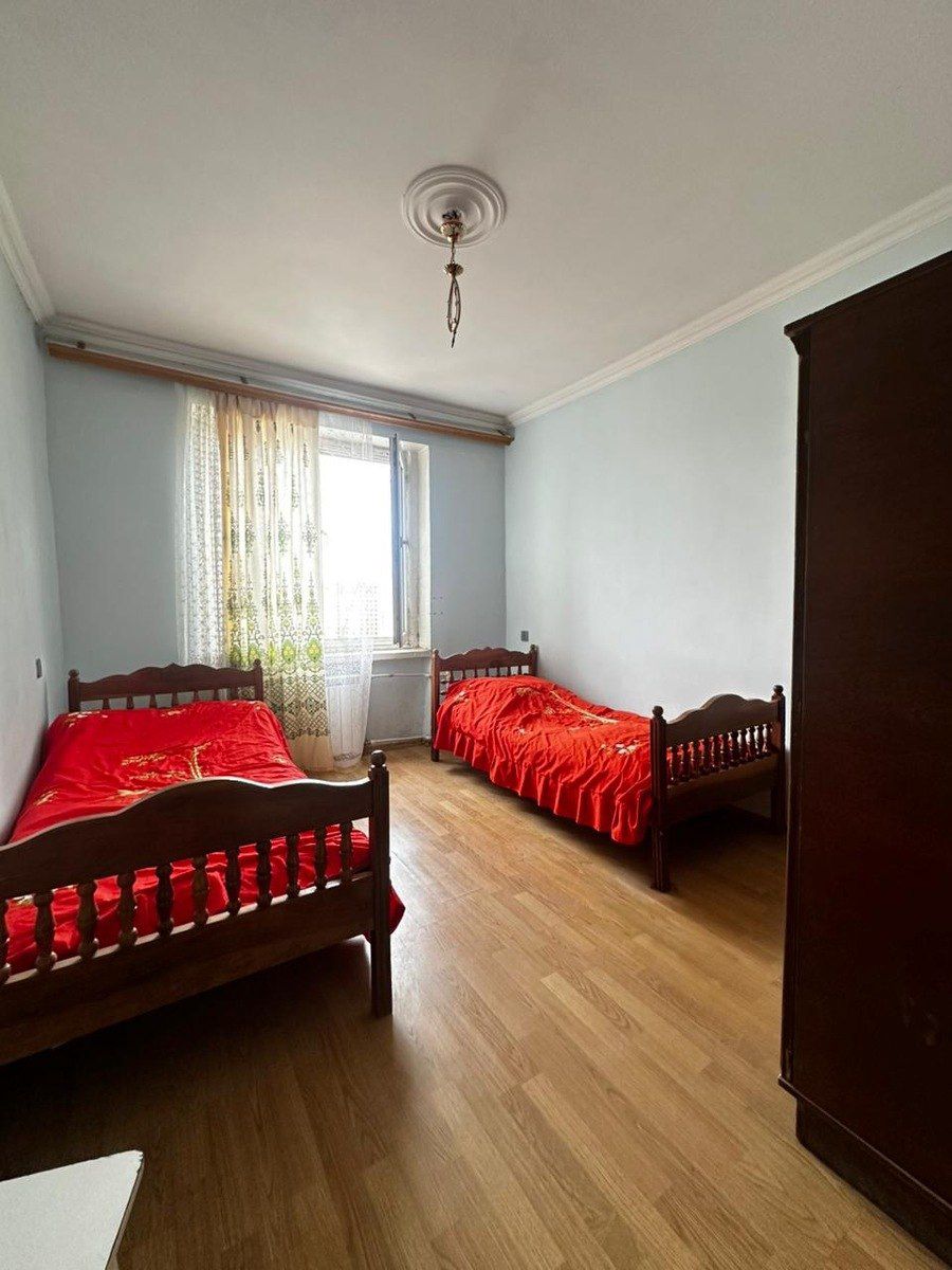 Satılır 2 otaqlı köhnə tikili 60 m² — Mənzil, Bakı (3)