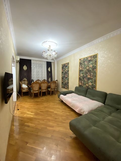 Satılır 3 otaqlı yeni tikili 90 m² — Bakı
