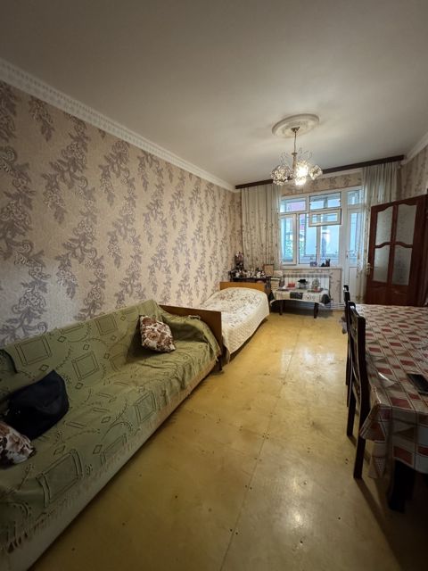 Satılır 2 otaqlı köhnə tikili 55 m² — Bakı