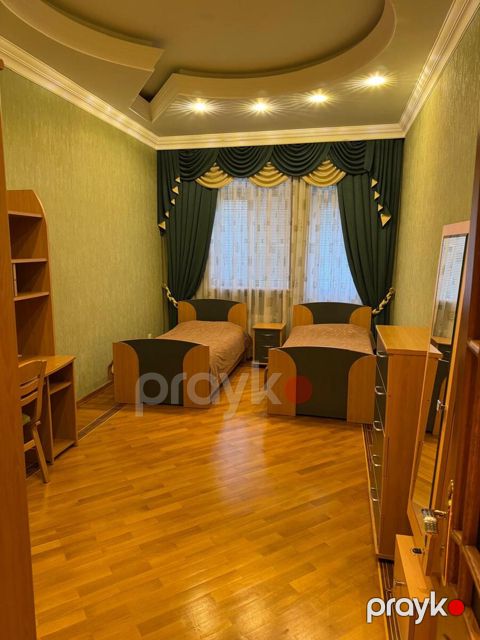 İcarəyə verilir 2 otaqlı köhnə tikili 50 m²