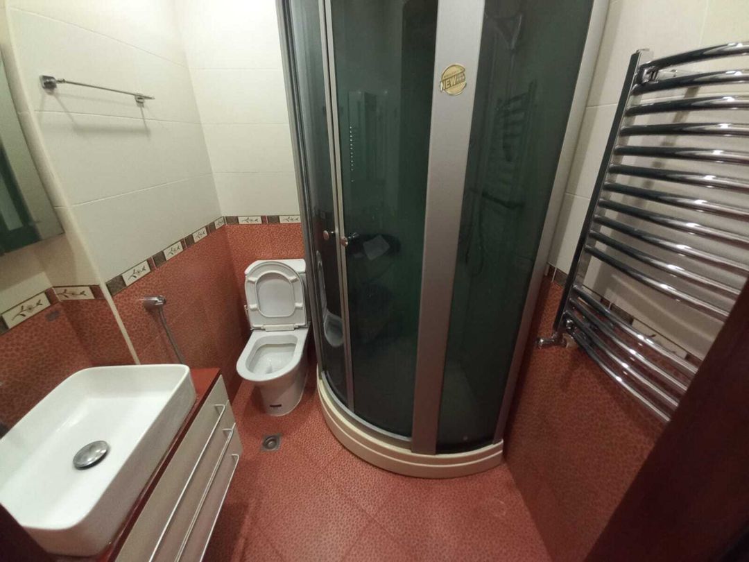 İcarəyə verilir 3 otaqlı yeni tikili 130 m² — Mənzil, Bakı (11)