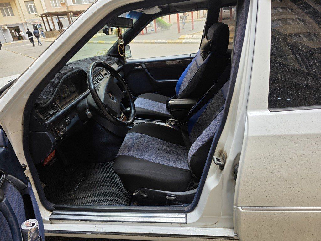 Mercedes 190, 2.3 L, 1990 il, 450 000 km — Avtomobillər, Bakı (6)