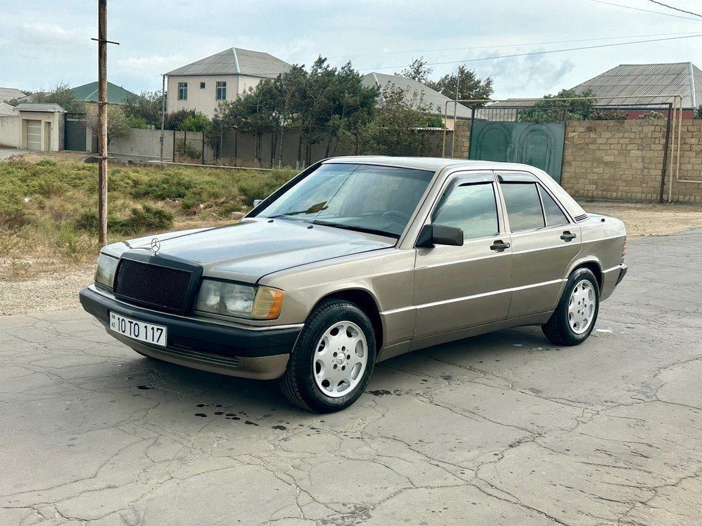 Mercedes 190, 2.0 L, 1991 il, 243 500 km — Avtomobillər, Sumqayıt (4)