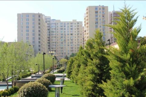 Satılır 4 otaqlı yeni tikili 203 m² — Bakı