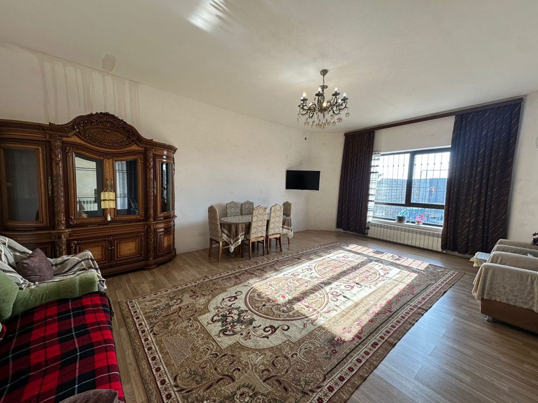 Satılır 5 otaqlı həyət evi/bağ evi 220 m² — Ev, villa, Bakı (3)