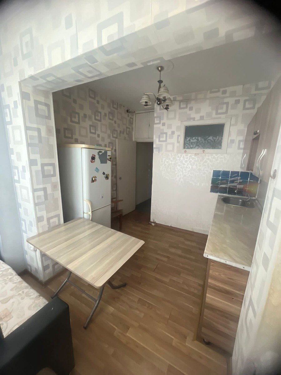 İcarəyə verilir 2 otaqlı köhnə tikili 60 m² — Mənzil, Bakı (3)