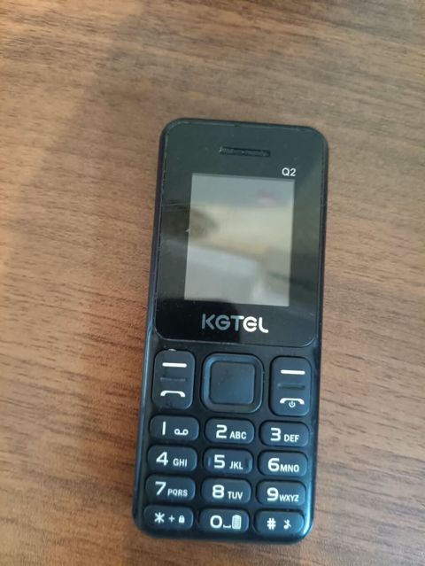 Kgtel Q2 düyməli mobil telefon - Kompakt korpus, asan idarəetmə üçün — Mingəçevir
